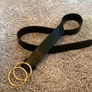 Black and gold belt